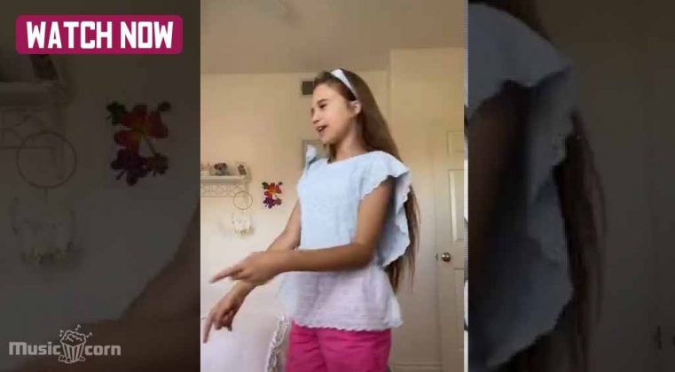 Tiktok Dance By Karolina Protsenko Dancing To A Justin Bieber Song 2019