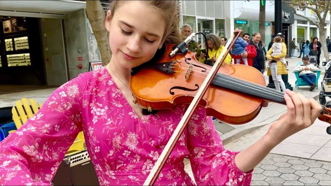 Kesariya violin cover - Karolina Protsenko